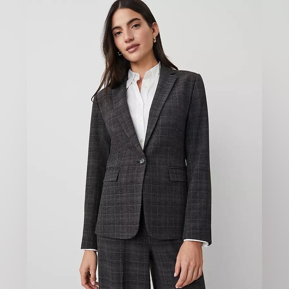 Ann Taylor Jackets & Blazers - Ann Taylor Notched One-Button Blazer